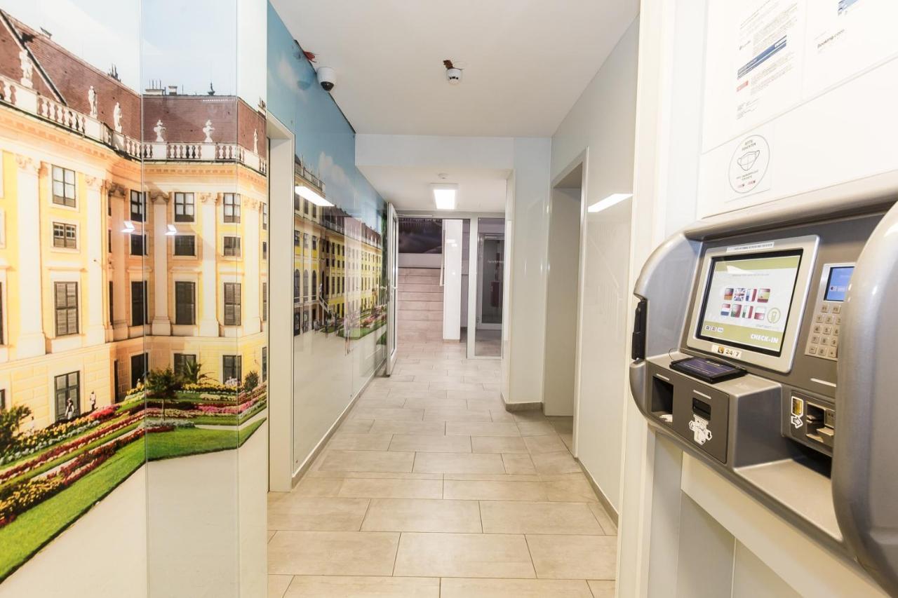 Smart Nano Living - Wien Hauptbahnhof - Self Check-In Екстер'єр фото